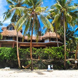 Villa Marmarine Beach Resort & Restaurant